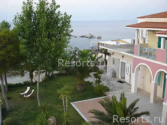 Balcony Hotel 6